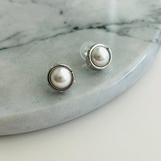 Earrings pearl